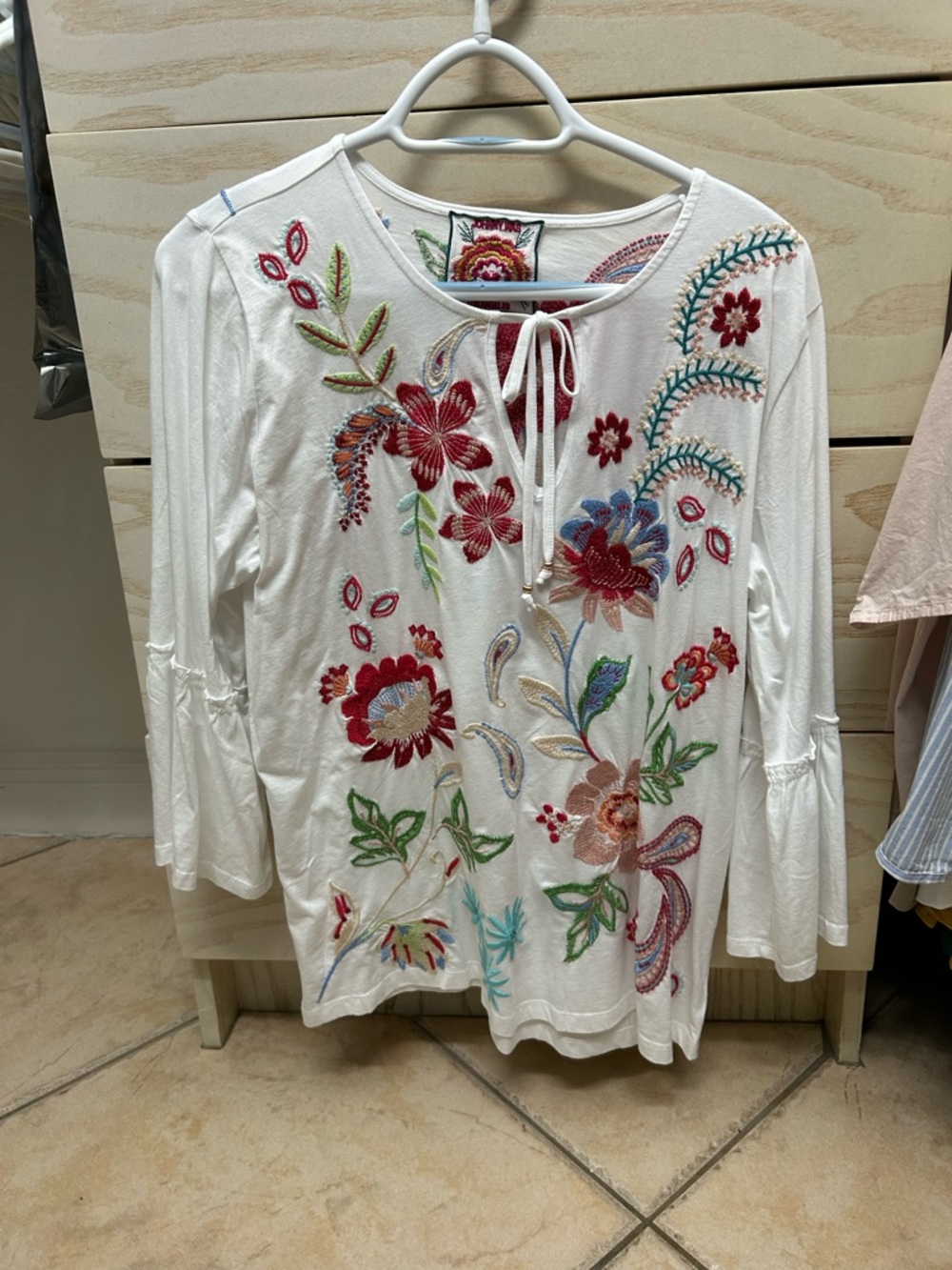 Johnny Was White Embroidered Floral Tie-Neck Tunic